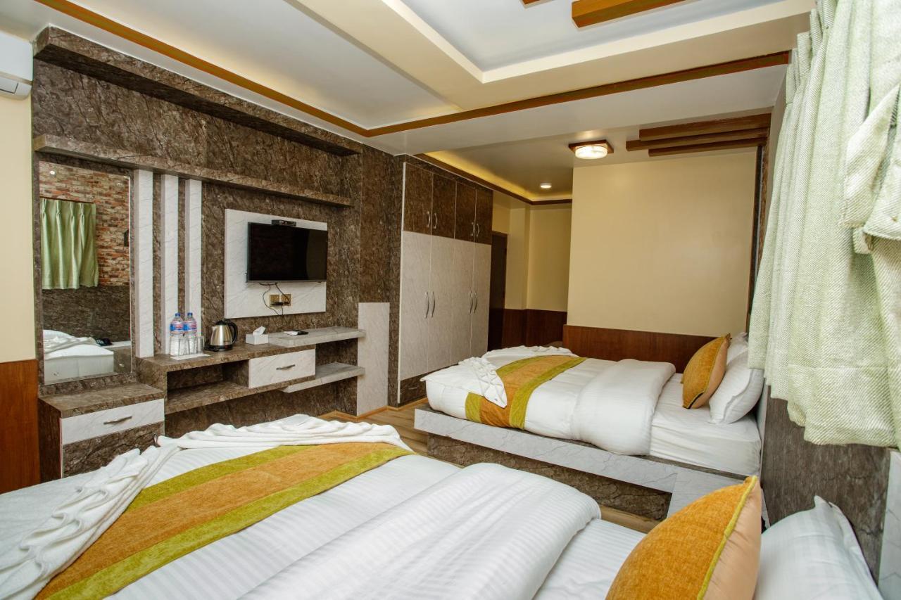 Gauri Shankar Hotel Нагаркот Экстерьер фото