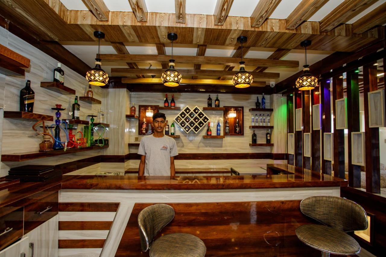 Gauri Shankar Hotel Нагаркот Экстерьер фото